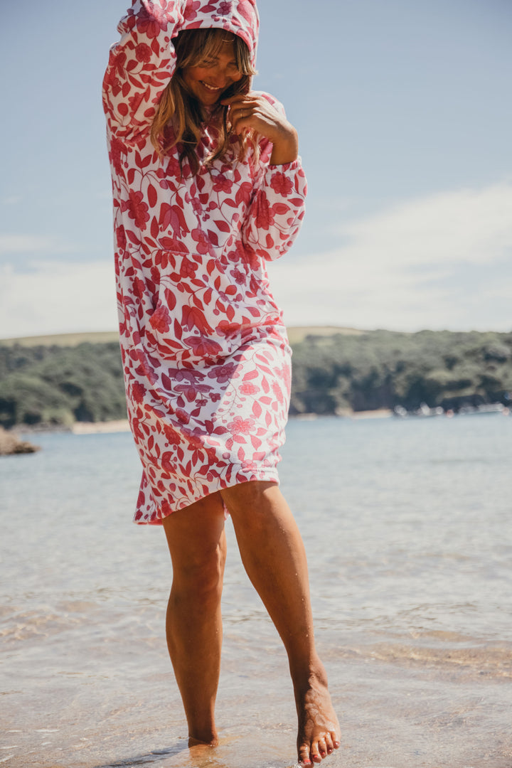 Jamie Floral Towelling Hooded Robe | Fuchsia