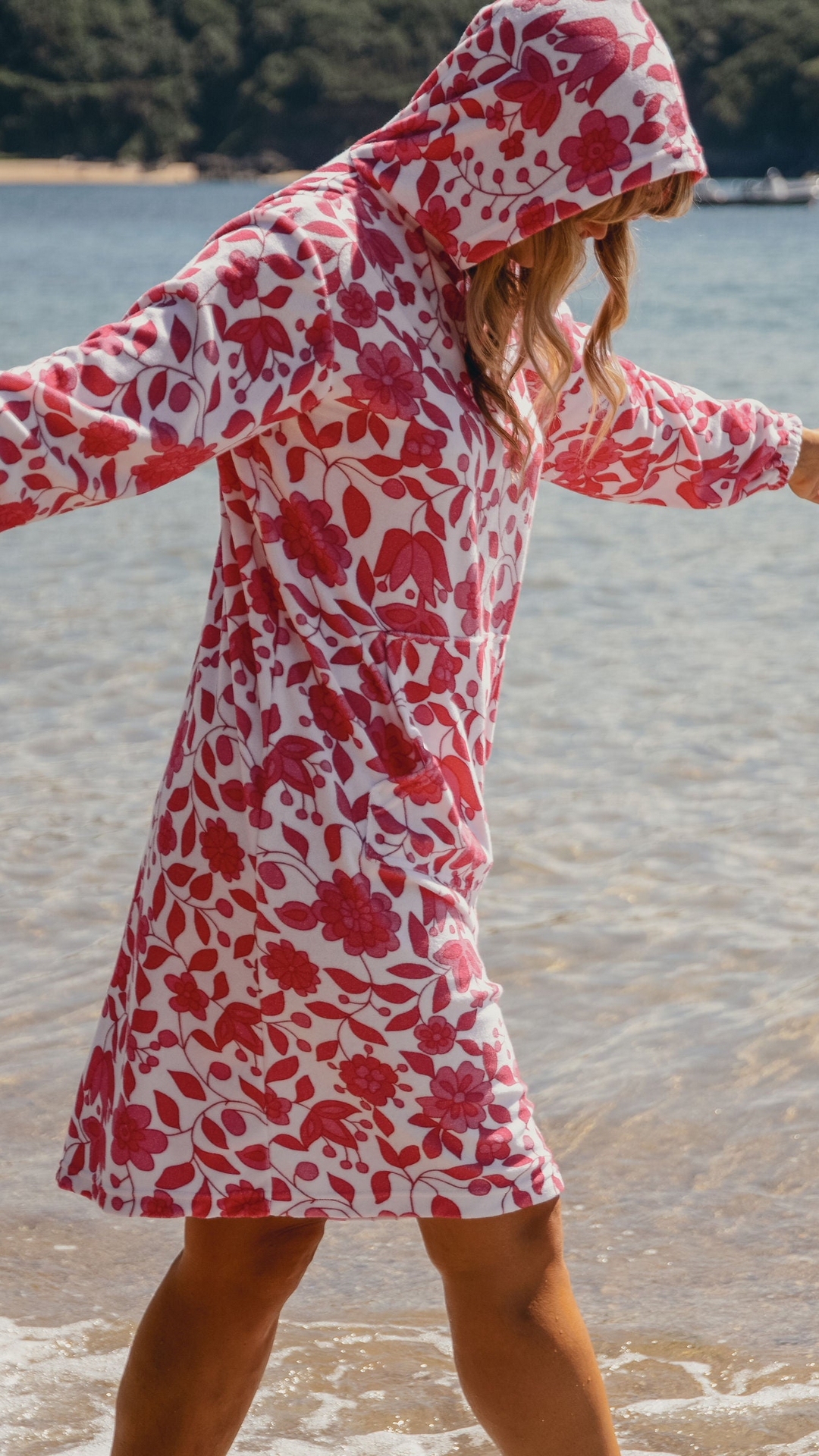 Jamie Floral Towelling Hooded Robe | Fuchsia